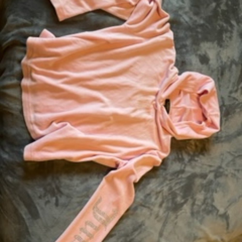 Y2K Juicy velour top
